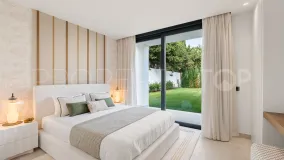 Villa with 5 bedrooms for sale in Nagüeles
