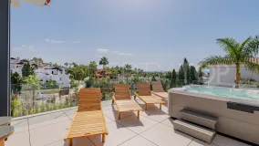 Lomas del Rey villa for sale