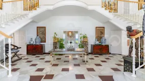 Se vende villa en Casasola