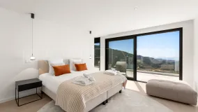 Villa for sale in Monte Mayor with 5 bedrooms