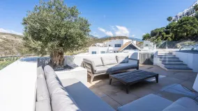 Buy duplex penthouse in Los Flamingos Golf