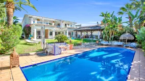 For sale villa with 6 bedrooms in Marbesa