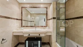 Nueva Andalucia, apartamento con 2 dormitorios a la venta