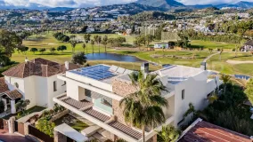 Villa en venta en Los Naranjos Golf