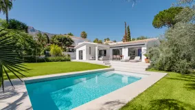 Villa en venta con 3 dormitorios en Llanos de Nagueles