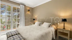 Villa en venta con 8 dormitorios en El Madroñal