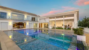 Villa en venta en Guadalmina Alta