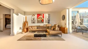 Villa for sale in Guadalmina Alta