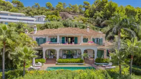 Villa with 5 bedrooms for sale in Cascada de Camojan