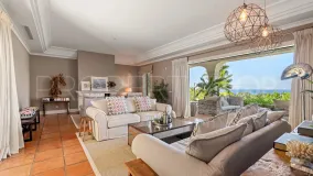 Villa with 5 bedrooms for sale in Cascada de Camojan