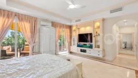 5 bedrooms villa in Las Brisas for sale