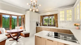 Villa con 4 dormitorios a la venta en Monte Biarritz