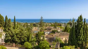 For sale villa in Marbella East