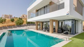 Villa for sale in Valle Romano