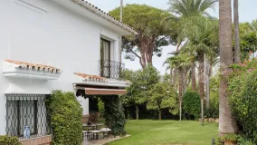 For sale Los Monteros villa with 5 bedrooms