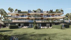 Marbella Este, duplex planta baja de 3 dormitorios a la venta