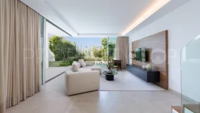 For sale Valdeolletas villa with 4 bedrooms
