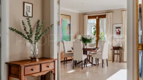 Town house for sale in Paraiso Hills