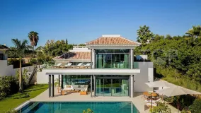 Villa for sale in Lomas del Virrey