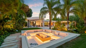 Villa en venta en Las Chapas de 5 dormitorios