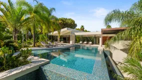 Villa en venta en Las Chapas de 5 dormitorios