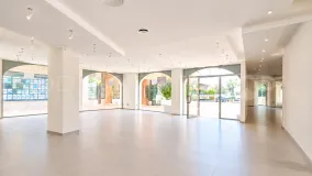 For sale commercial premises in Marbella Centro