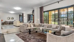 For sale Casasola villa