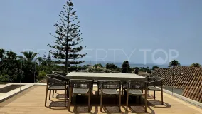Villa en venta en Los Monteros Playa con 5 dormitorios