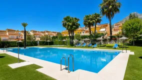 Corona de Nagüeles town house for sale