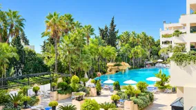 Apartment in Guadalpin Suites for sale
