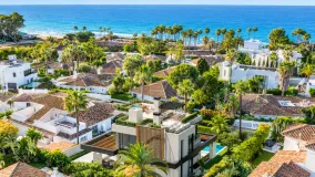 Villa with 6 bedrooms for sale in Los Monteros Playa