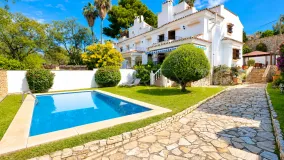 Pareado en venta en Nueva Andalucia con 3 dormitorios