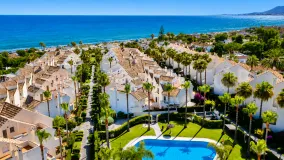 Adosado en venta con 3 dormitorios en Costabella