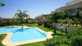 Comprar apartamento planta baja en Nueva Andalucia de 2 dormitorios