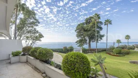 Se vende apartamento planta baja en Estepona de 3 dormitorios