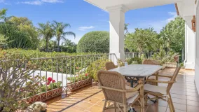 Villa a la venta de 6 dormitorios en Paraiso Alto