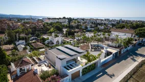 Nueva Andalucia, villa con 5 dormitorios en venta