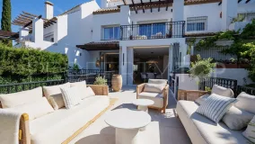 Se vende adosado de 5 dormitorios en Altos de Salamanca