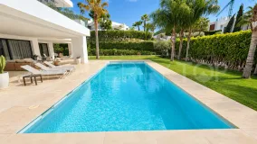 Villa for sale in Los Olivos