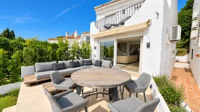 Adosado a la venta en Los Altos de los Monteros con 4 dormitorios