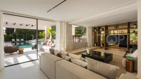 Nueva Andalucia, villa en venta con 7 dormitorios
