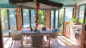 Villa for sale in Benahavis