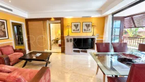 Guadalpin Banus, apartamento con 2 dormitorios en venta
