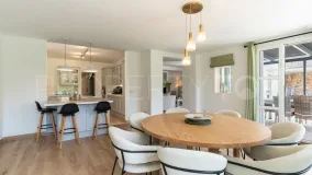 For sale Zona F 4 bedrooms villa