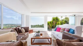 For sale villa in Valderrama Golf