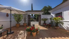 For sale Sotogrande Alto Central villa with 6 bedrooms