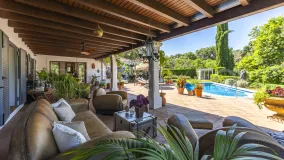 For sale Sotogrande Alto Central villa with 6 bedrooms