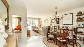 Buy apartment in Los Granados with 3 bedrooms