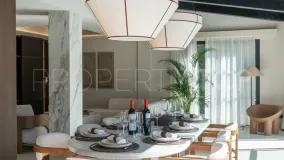 Villa for sale in Nueva Andalucia with 5 bedrooms