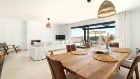 For sale penthouse with 3 bedrooms in Casares Golf